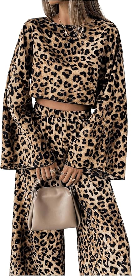 LEO WILDESSE LONG SLEEVE CROP TEE SET