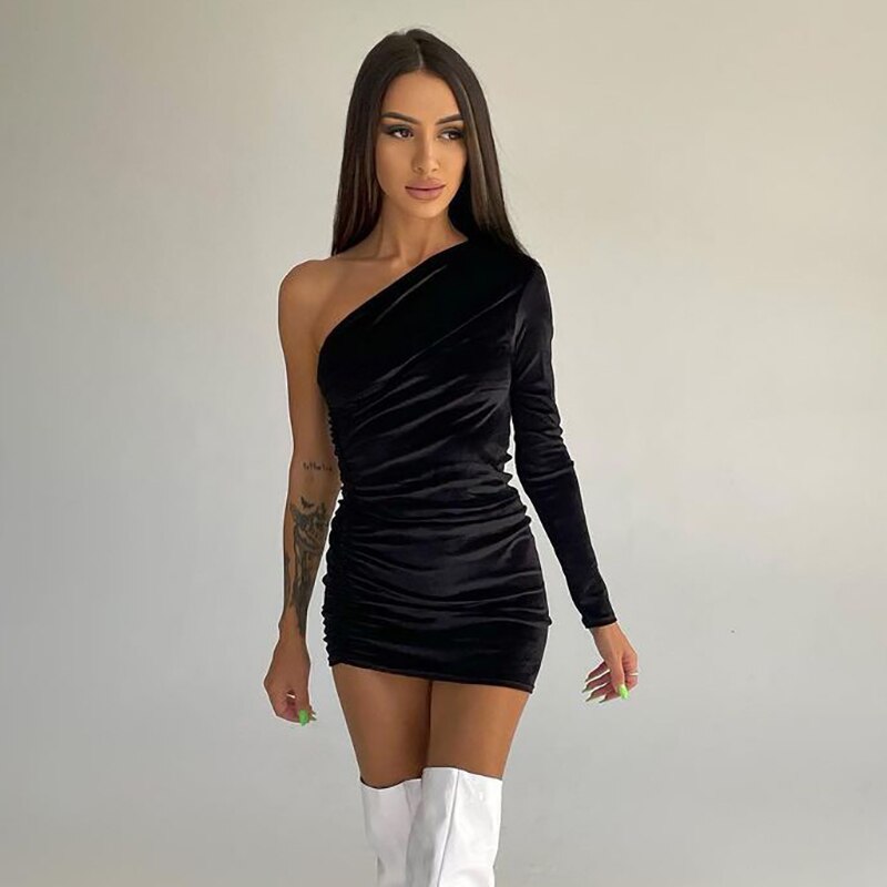 NELLA
