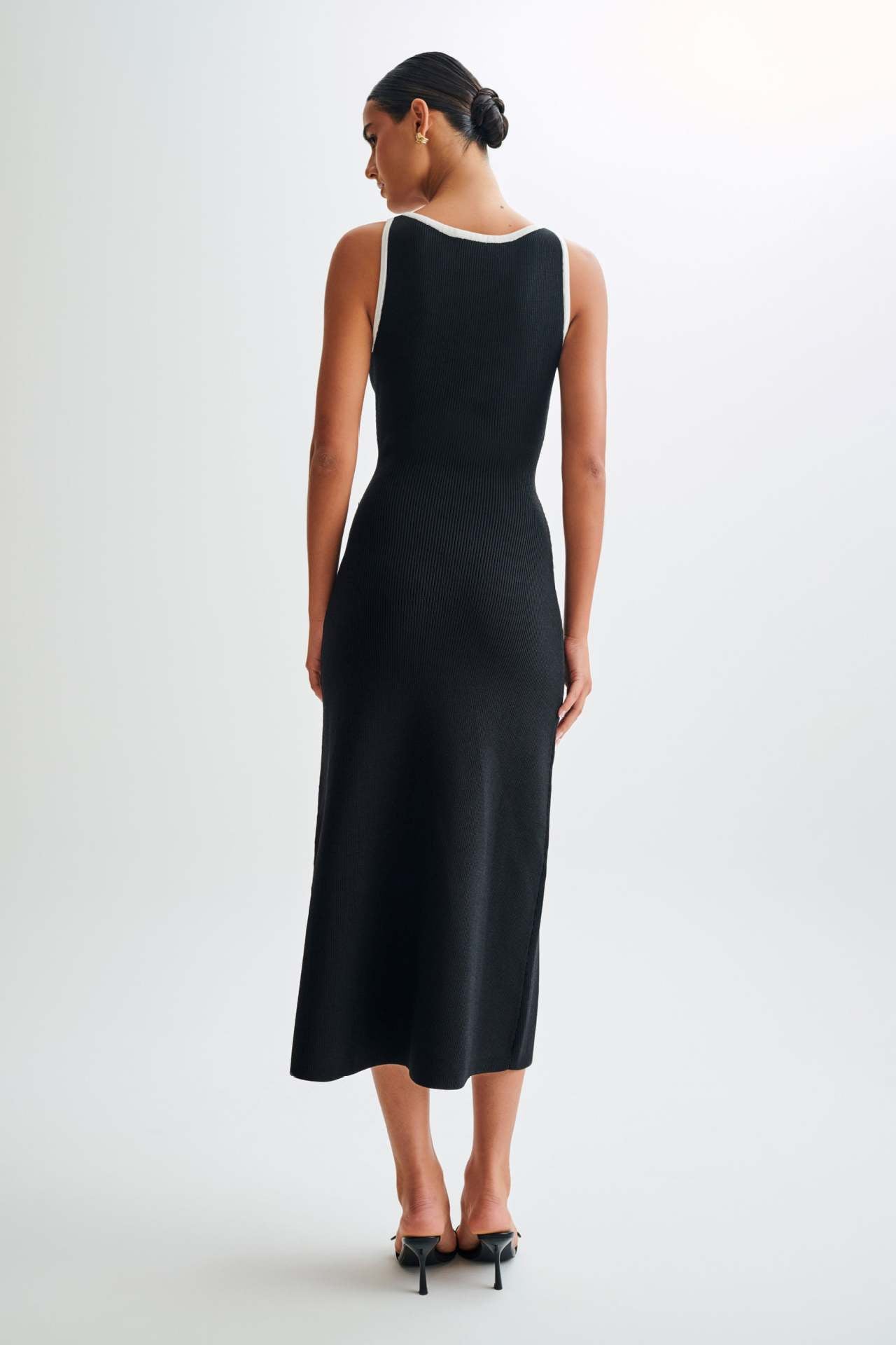 Veil - Ribbed Button Down Tie Midi Dress