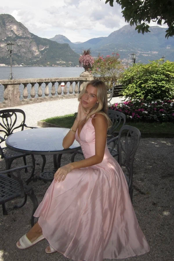 GLAMOROUS BUTTON DETAIL A LINE MIDI DRESS