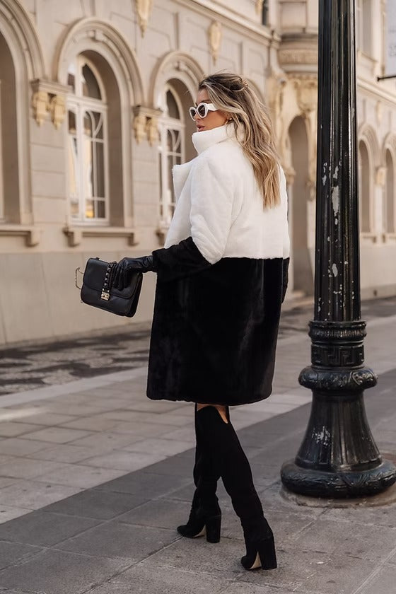 MOI TWO-TONE TEDDY COAT